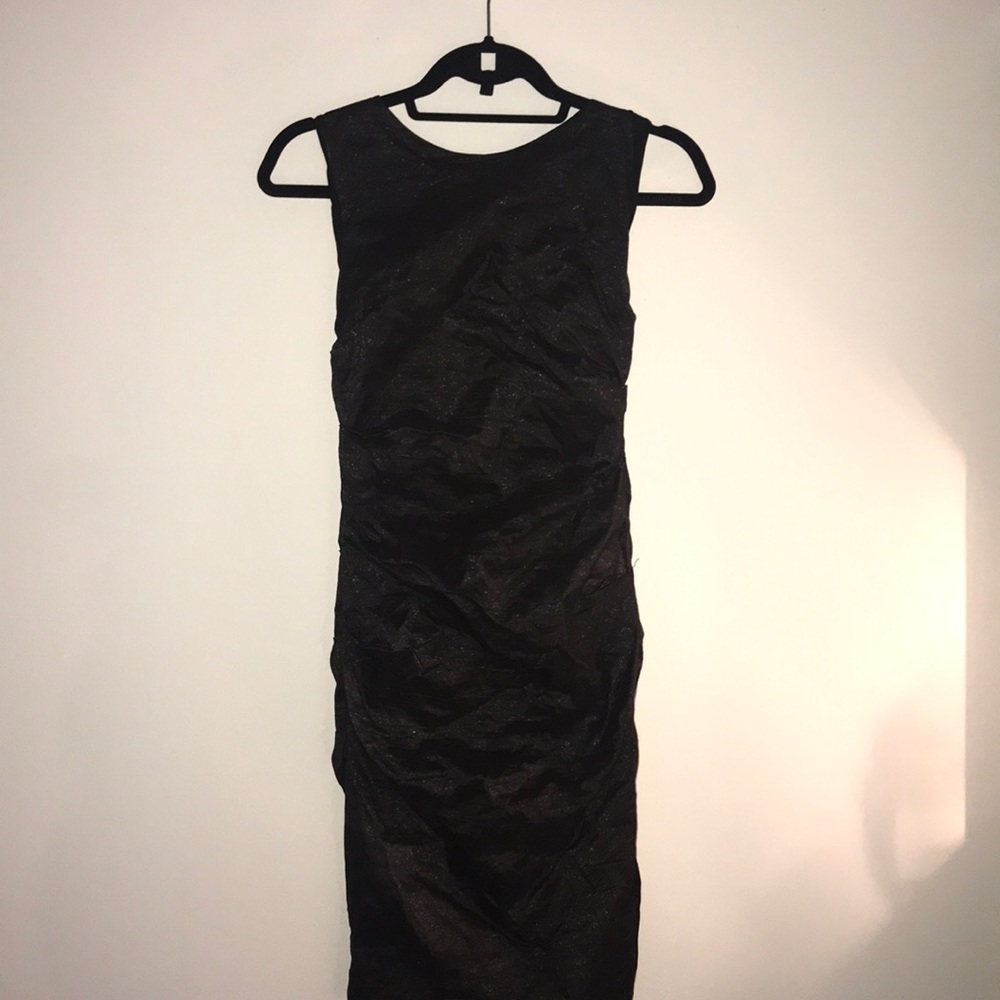 Nicole Miller size 6 dress. UNWORN!